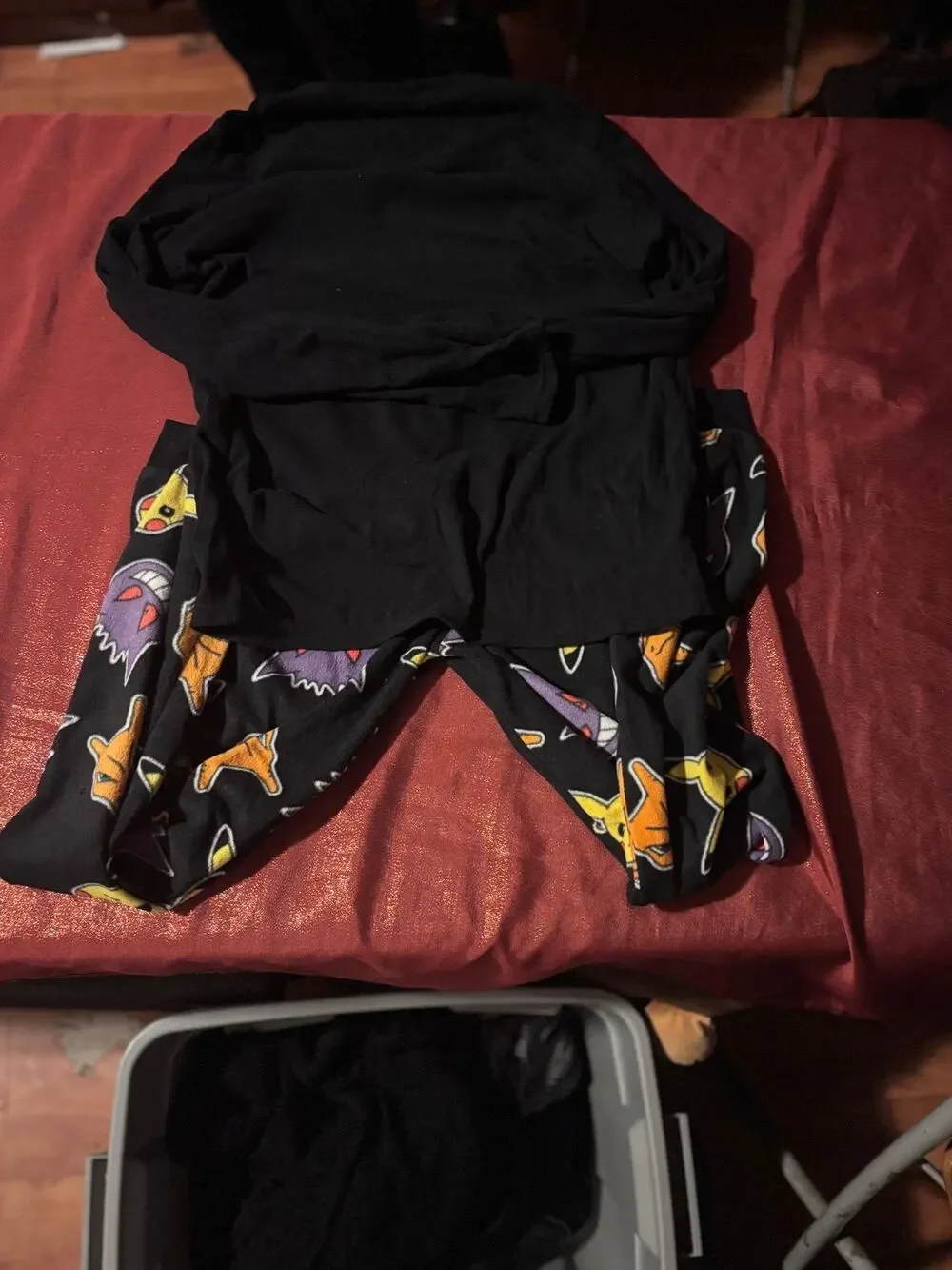 Pokemon Pajama Set Kids 14-15Y Black Pikachu Gastly Two Piece Sleep Top Bottoms